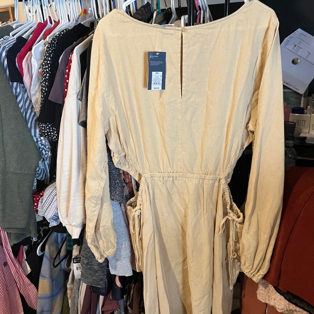 Universal Threads NWT trendy dress XXL